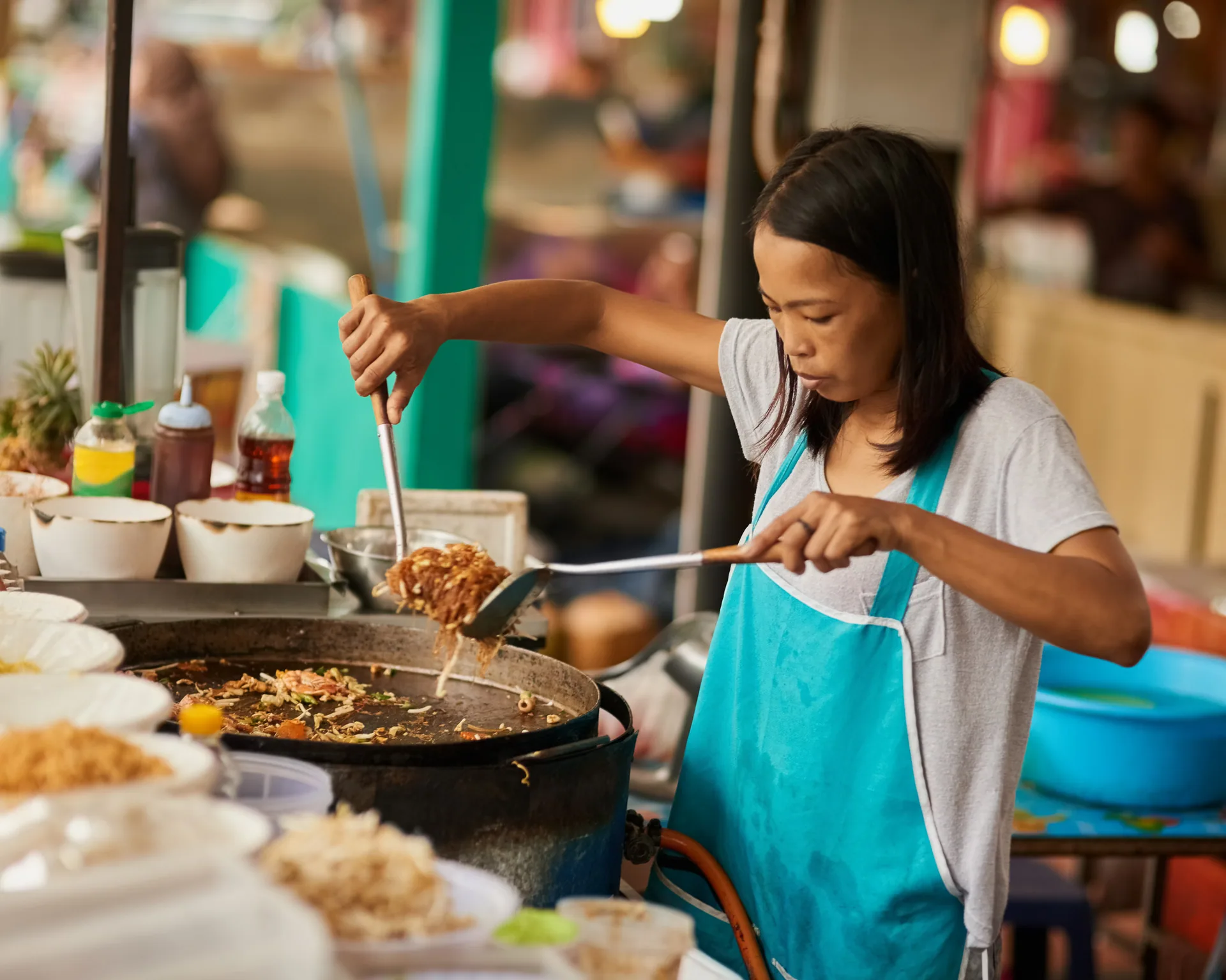 No Restaurant? No Problem: Eating Around 95 Lodge Bangkok